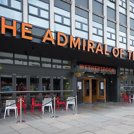 Admiral Of The Humber Wetherspoon Kingston upon Hull ภายนอก รูปภาพ