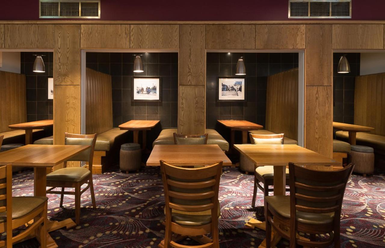 Admiral Of The Humber Wetherspoon Kingston upon Hull ภายนอก รูปภาพ